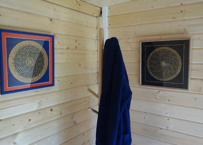 Le Du Coudray, Avec Sauna בית נופש *